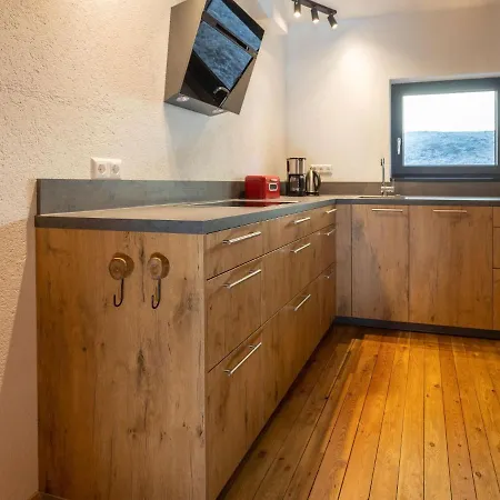 شاليه Traditional Chalet In Carinthia With Mountain Views مالنتز