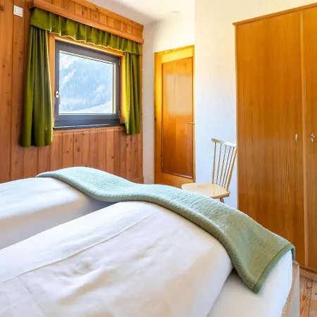 Traditional Chalet In Carinthia With Mountain Views شاليه *